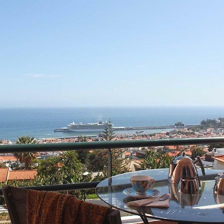 Stylish Apartment With Balcony And Amazing Views Over Funchal And The Sea Exterior foto