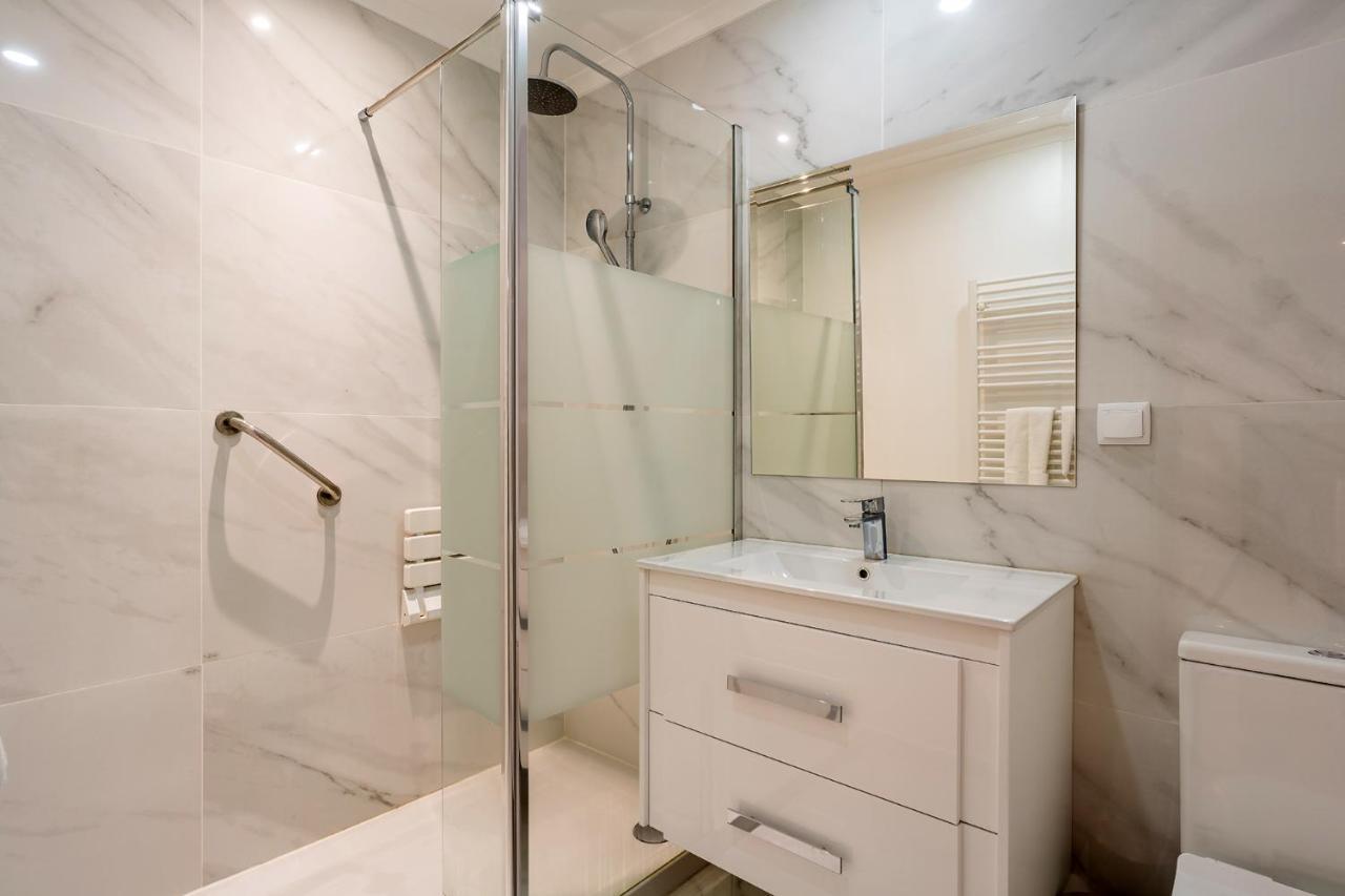 Stylish Apartment With Balcony And Amazing Views Over Funchal And The Sea Exterior foto
